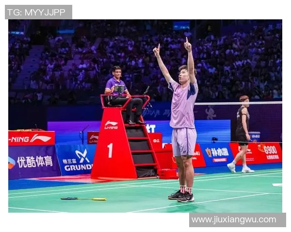 武汉羽毛球队的奋斗与荣耀：一段不平凡的羽毛球纪实之旅