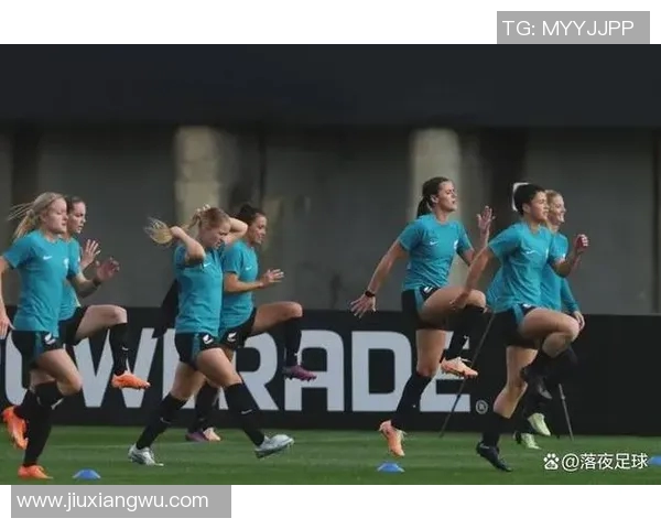 加拿大女足与新西兰女足激战正酣谁能在国际赛场上笑到最后 加拿大女足与新西兰女足激战正酣谁能在国际赛场上笑到最后