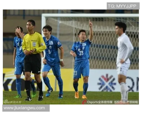 柏斯波利斯与鹿角鹿岛激战正酣谁能在亚冠赛场笑到最后