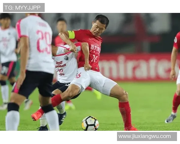 墨尔本胜仗与广岛三箭的精彩对决解析与赛后点评