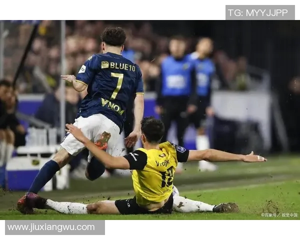 瓦尔韦与兹沃勒激战正酣谁能在这场较量中笑到最后