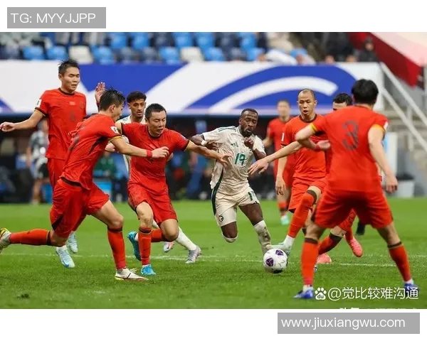 顿矿工与门兴对决展现足球魅力激烈竞争引发球迷热情期待 顿矿工与门兴对决展现足球魅力激烈竞争引发球迷热情期待