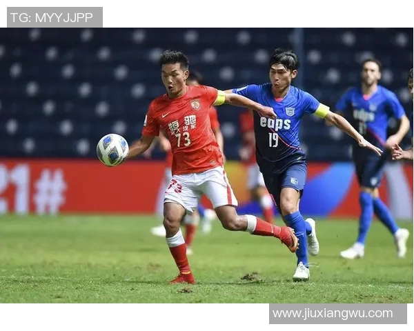 广州足球队进攻战术解析与球队风格深度剖析MBA