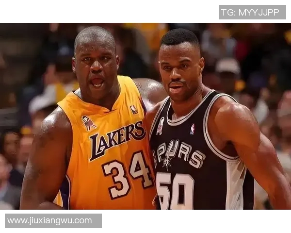 杰克保罗与罗宾逊的巅峰对决谁将赢得拳坛荣耀与未来的挑战 杰克保罗与罗宾逊的巅峰对决谁将赢得拳坛荣耀与未来的挑战