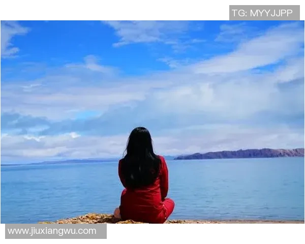 萨林杰的文学世界与人生哲学探讨：从孤独到自由的心灵旅程